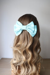 Liora Medium Hair Bow Clip